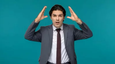 Terlalu Logis? Mungkin Sebenarnya Sedang Menekan Emosi