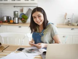 7 Cara Cerdas Ngatur Uang, Meski Gaji Pas-Pasan