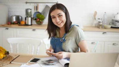 7 Cara Cerdas Ngatur Uang, Meski Gaji Pas-Pasan