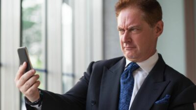 Saat Bos Kelewat Batas, Diam Bisa Jadi Kesalahan Terbesar