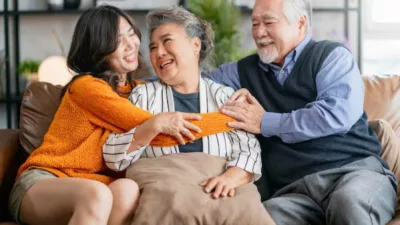 Generasi Baru Menikah? Bedanya Komunikasi Gen‑Z vs Boomer