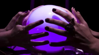 Pelet Itu Nyata? Cinta atau Kutukan.