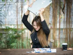 Stres Bukan Musuh, Tapi Cara Menghadapinya Saja yang Salah