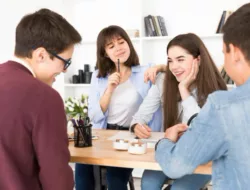 Fakta Ilmiah, Ini yang Membuat Orang Mudah Disukai