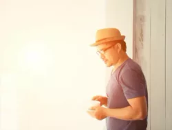 Lelah Menyenangkan Semua Orang? Saatnya Jadi Diri Sendiri