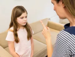 Hati Anak Menjauh? Ubah Cara Kita Bicara
