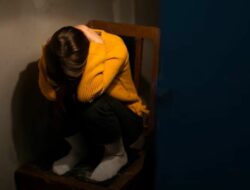 Gaslighting, Teror Emosional yang Tak Terlihat