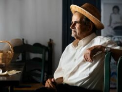 Boomer Sengsara di Masa Tua? Ini Fakta yang Tak Pernah Diungkap!