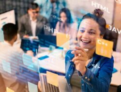 7 Pekerjaan Digital Tak Masuk Akal, Tapi Menghasilkan Cuan Besar