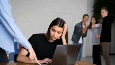 Balas Orang Kasar? Coba Cara Ini, Bikin Mereka Bungkam!