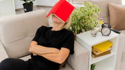 Capek Padahal Nggak Ngapa-ngapain? Ini Alasannya!