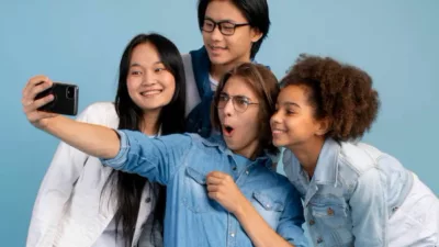 Gen Z Terlihat Kasar? Mereka Cuma Jujur dan Ogah Basa-basi