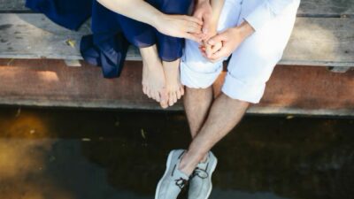 Kok Bisa? Merasa Kesepian Padahal Nikah dan Selalu Bersama!