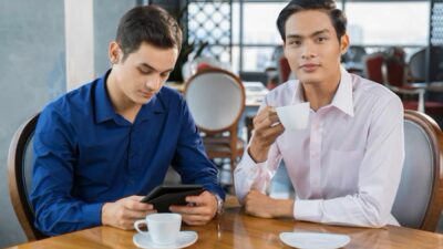 Orang Diam Justru Paling Dihormati, Ini Alasannya!