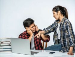 Merasa Paling Benar? Ini 7 Kesalahan Fatal Orang Arogan!