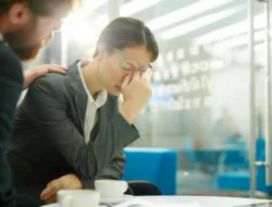 Kerja Rajin Tapi Tetap Dijauhi? Ini Penyebab Aslinya!