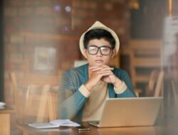 Orang Cerdas Nggak Selalu Ramah, Ini Alasannya!