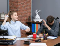 Terlalu Baik di Tempat Kerja Bisa Jadi Masalah? Ini Faktanya!