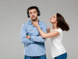 Suami Sekadar Pajangan? Kenali 10 Tanda yang Bikin Tidak Salah Pilih!