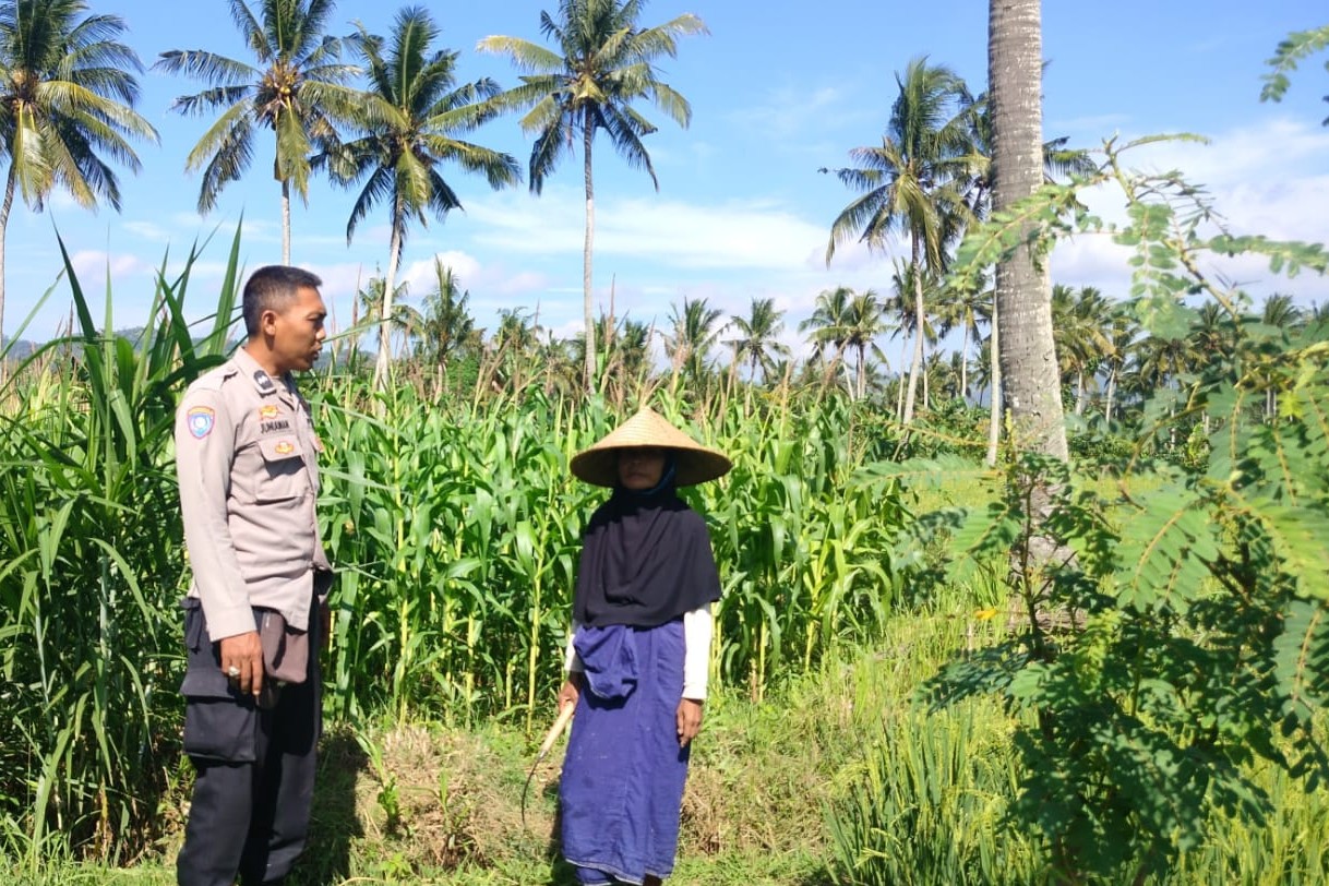 Sinergi Polri dan Petani Eyat Mayang Perkuat Ketahanan Pangan Nasional