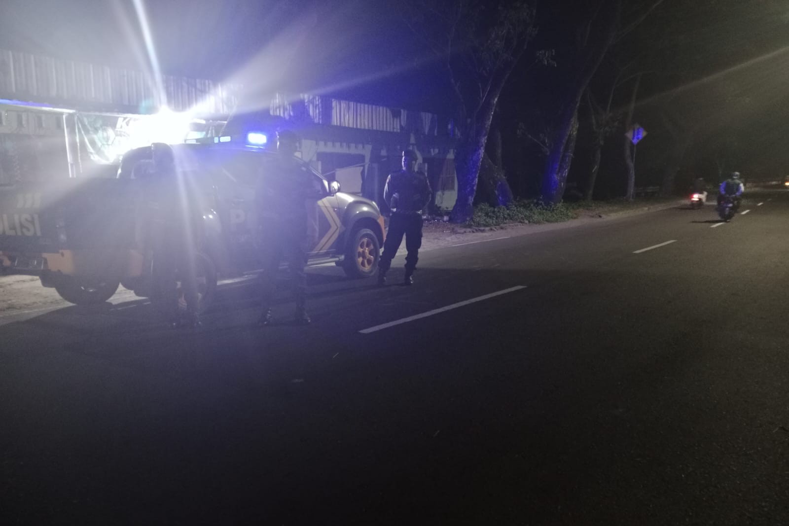 Patroli Blue Light Sat Samapta Cegah 3C di Jalur Bypass BIL I, Lombok Barat