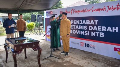 Faozal Dilantik Jadi Pj Sekda NTB di Lokasi Banjir