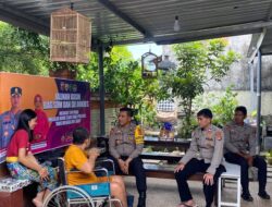 Bag SDM dan Sie Dokkes Polres Lombok Utara Laksanakan Kegiatan Home Visit kepada Personel yang Sakit