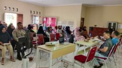 Bhabinkamtibmas Dampingi Kegiatan Sosialisasi PMT untuk Percepatan Penurunan Stunting