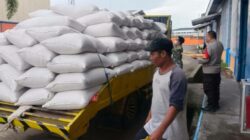 Polri Kawal Distribusi Jagung Petani ke Bulog NTB