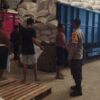 Polri Kawal Distribusi 12 Ton Jagung ke BULOG NTB