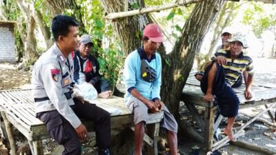 Ditpolairud Polda NTB Tingkatkan Kegiatan Polmas di Wilayah Pesisir untuk Perkuat Pelayanan kepada Masyarakat