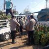 Personel Polsek Kawasan Pelabuhan Laut Bima Perketat Pengawasan Bongkar Muat, Antisipasi Penyelundupan Barang Terlarang