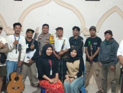 Bhabinkamtibmas Kelurahan Denggen Amankan Penutupan Lomba Karang Taruna Pendekar, Imbau Warga Jaga Kamtibmas