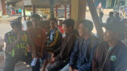 “Polantas Menyapa”Tingkatkan Kepatuhan Masyarakat Terhadap Aturan Berlalulintas, Satlantas Polres Bima Sambangi Warga Desa Rato