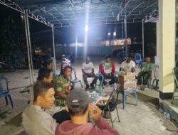 Pastikan Netralitas dan Keamanan Pilkada, Kapolsek Brang Rea Cek Personel Pam TPS di Desa Moteng