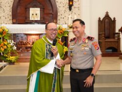 Minggu Kasih di Gereja Santa Maria Mataram, Wakapolda NTB Ajak Keluarga dan Tokoh Agama Pelihara Kamtibmas
