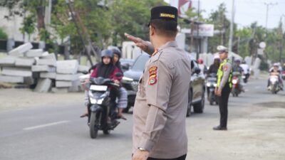 Tingkatkan Kehadiran Polisi di Tengah Masyarakat, Wakapolres Sumbawa Barat Turun Langsung Kegiatan Rawan Pagi